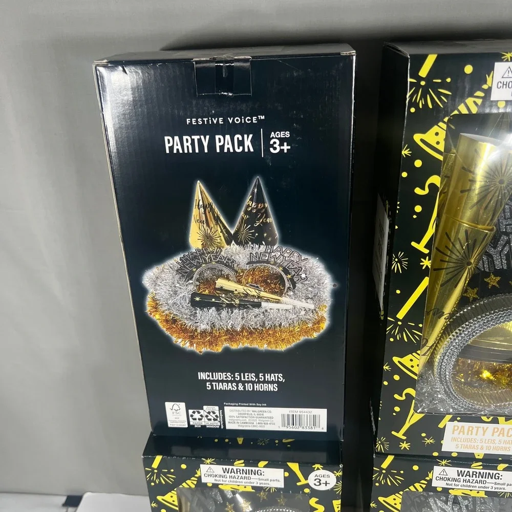 Festive Voice Party Pack Happy New Year- 25 Pcs - Set of 4 Black Gold Silver OS
